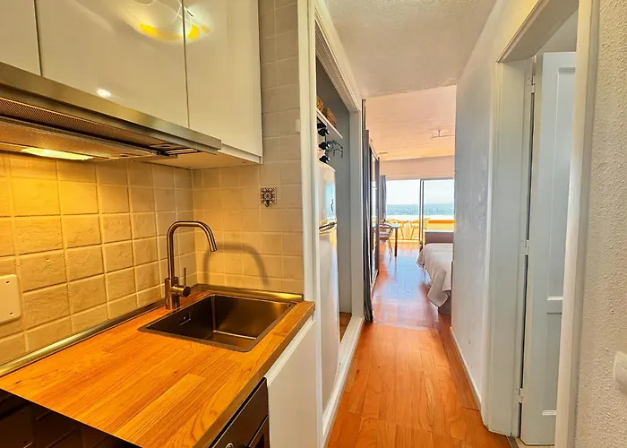 Casa Lally * 모로델제블